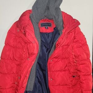 Tommy Hilfiger Red Puffer Jacket with Hood Size Large